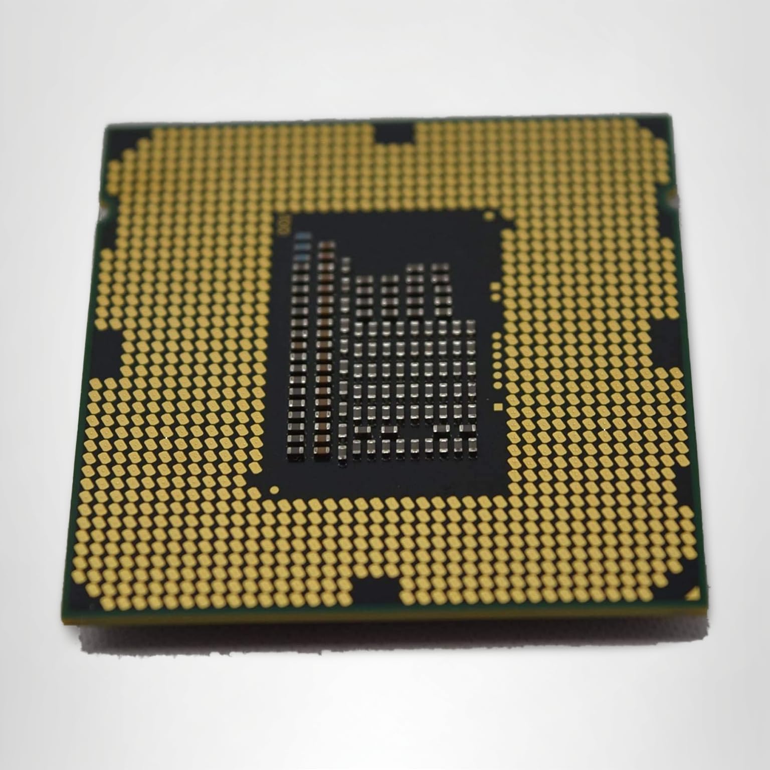 Amazon.com: Intel Core i3-2100 Dual-Core Processor 3.1 GHz 3 MB